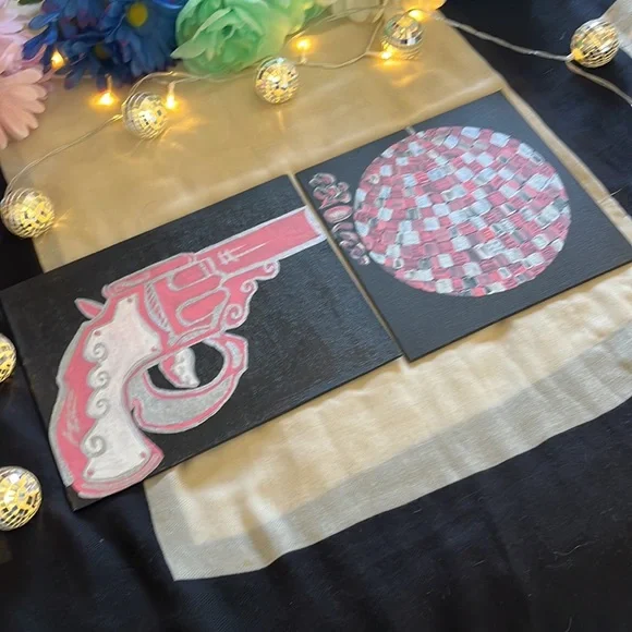 Two Piece Gun and Disco Ball Painting Set - Picture 3 of 10